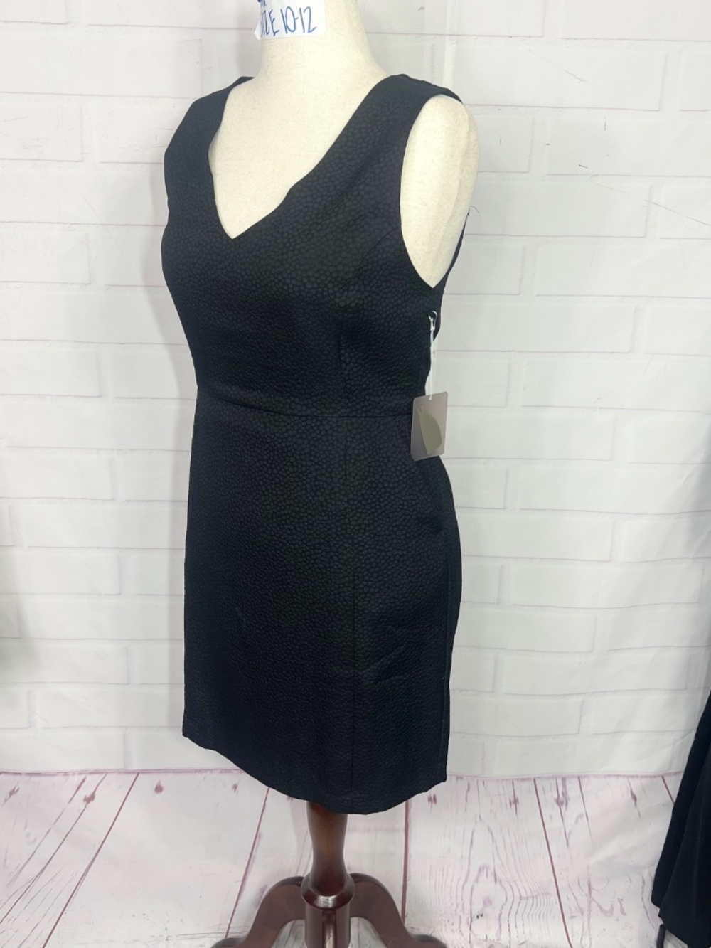 NWT🤩 |•FOREVER 21•| Textured Black Dress Size Large - Picture 3 of 12